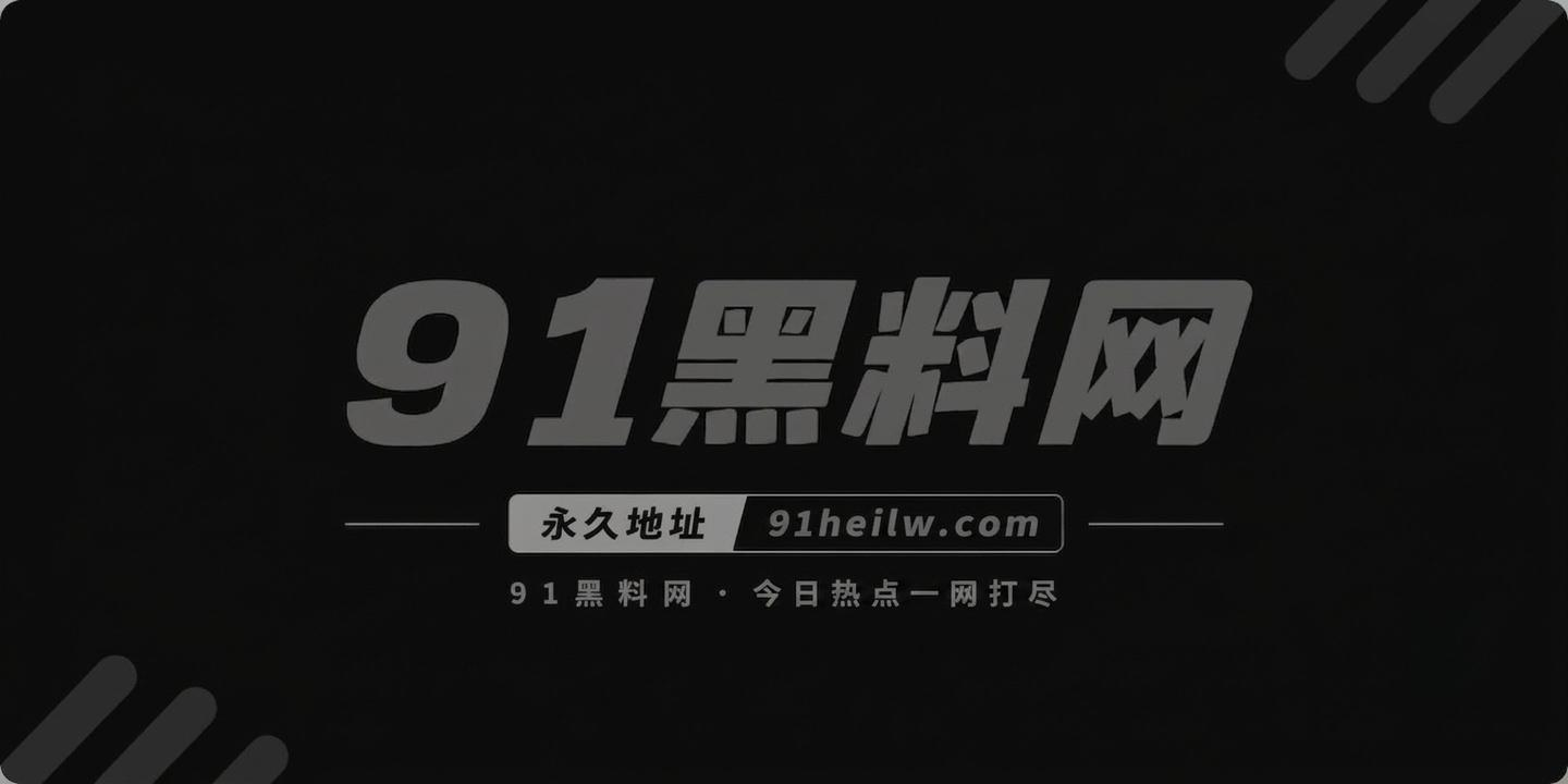 女生脚踏两只船聊骚被男友发现1